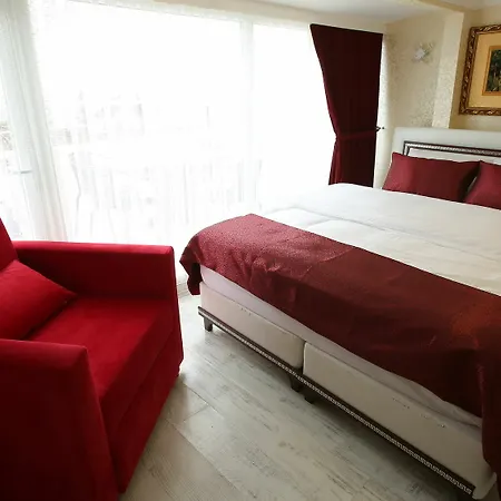 Taksim Brand Aparthotel 5*