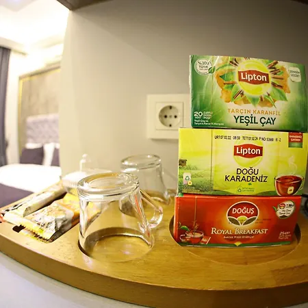 Taksim Brand Apart Otel 5*